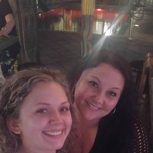 Meet your Posher, Jess